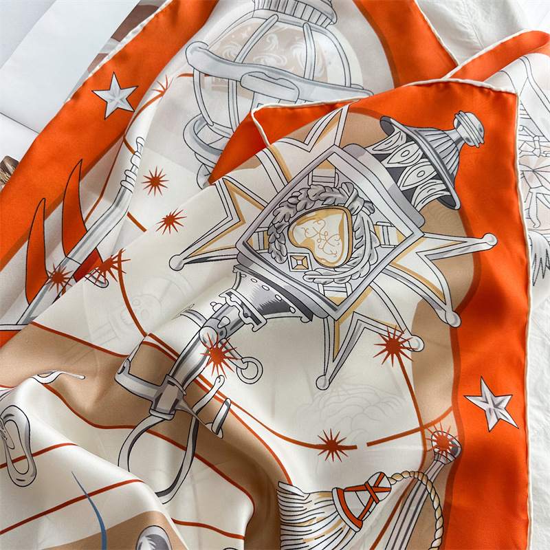 Luxury Brand Scarf Large Silk  - огляд і ціна Luxury Bags China