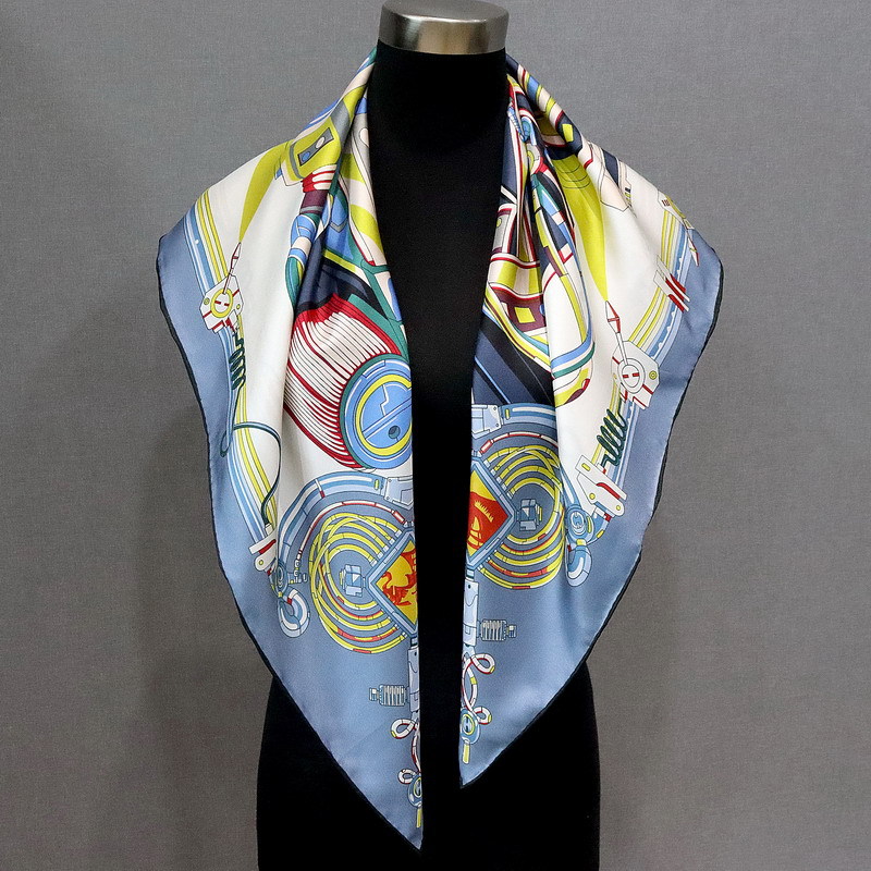 18MM Silk Scarf Women Hand Rol - огляд і ціна Luxury Bags China